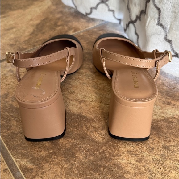 Madden Girl Beige and Black Slingback Heels - Picture 3 of 5